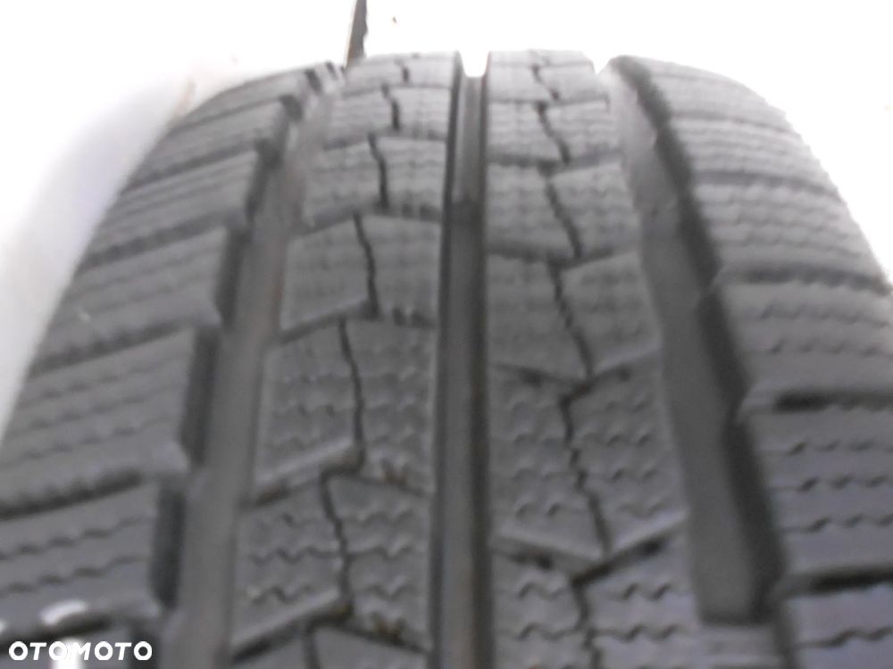 OPONA POJEDYNKA 215/65R16C NEXEN WINGUARD WT1 DOT 2823 10MM - 2