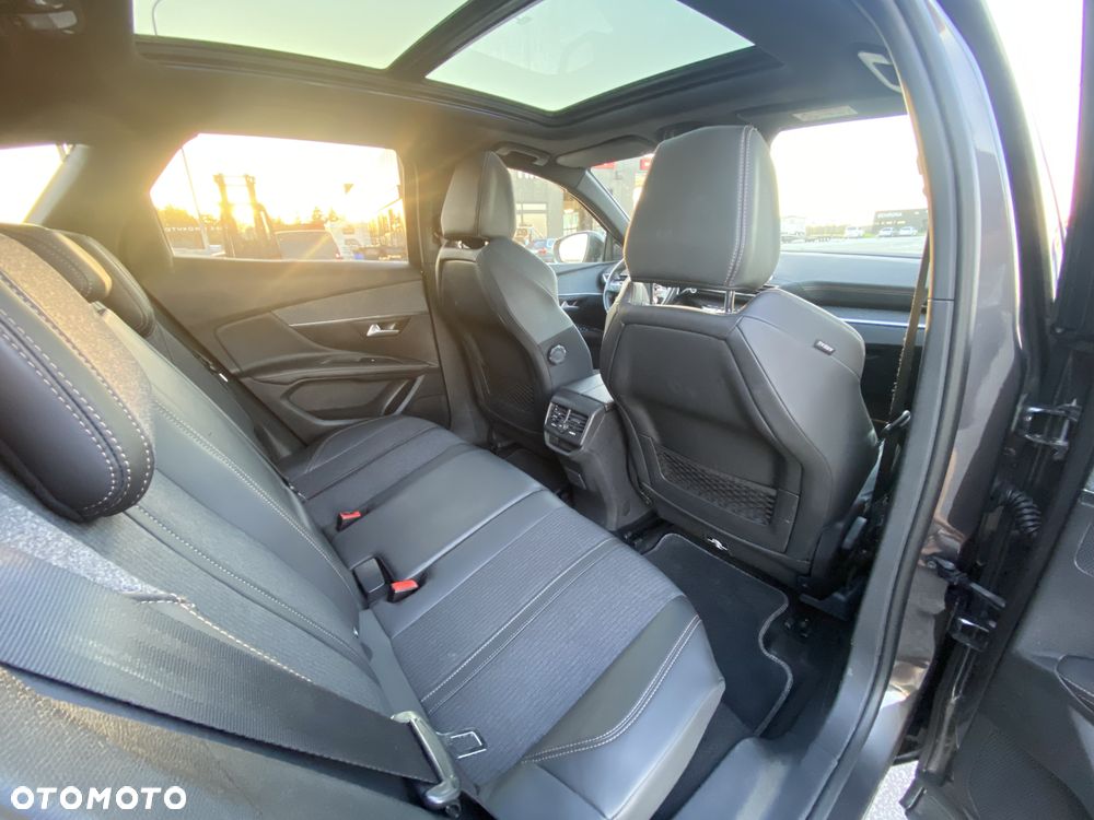 Peugeot 3008 PureTech 130 Stop & Start GPF EAT8 GT - 11