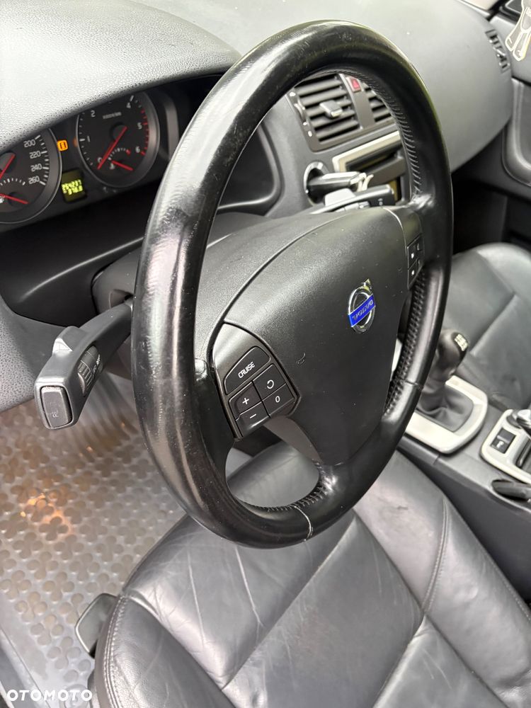 Volvo V50 1.6D DPF DRIVe Kinetic - 13