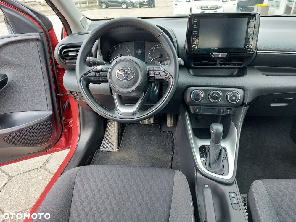 Toyota Yaris - 19