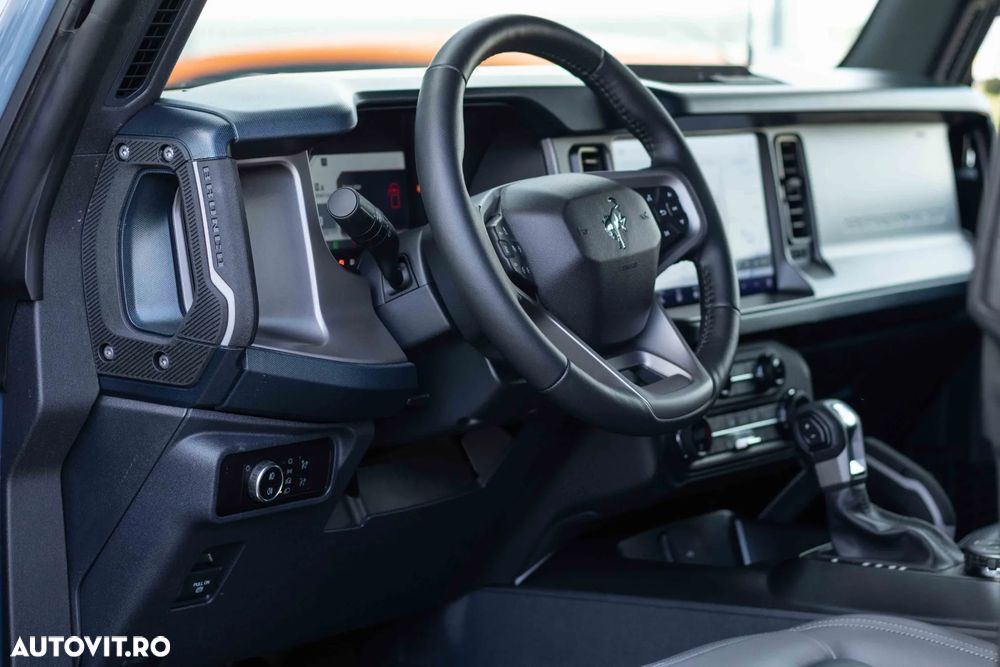 Ford Bronco 2.7L V6 Ecoboost Outer Banks - 11