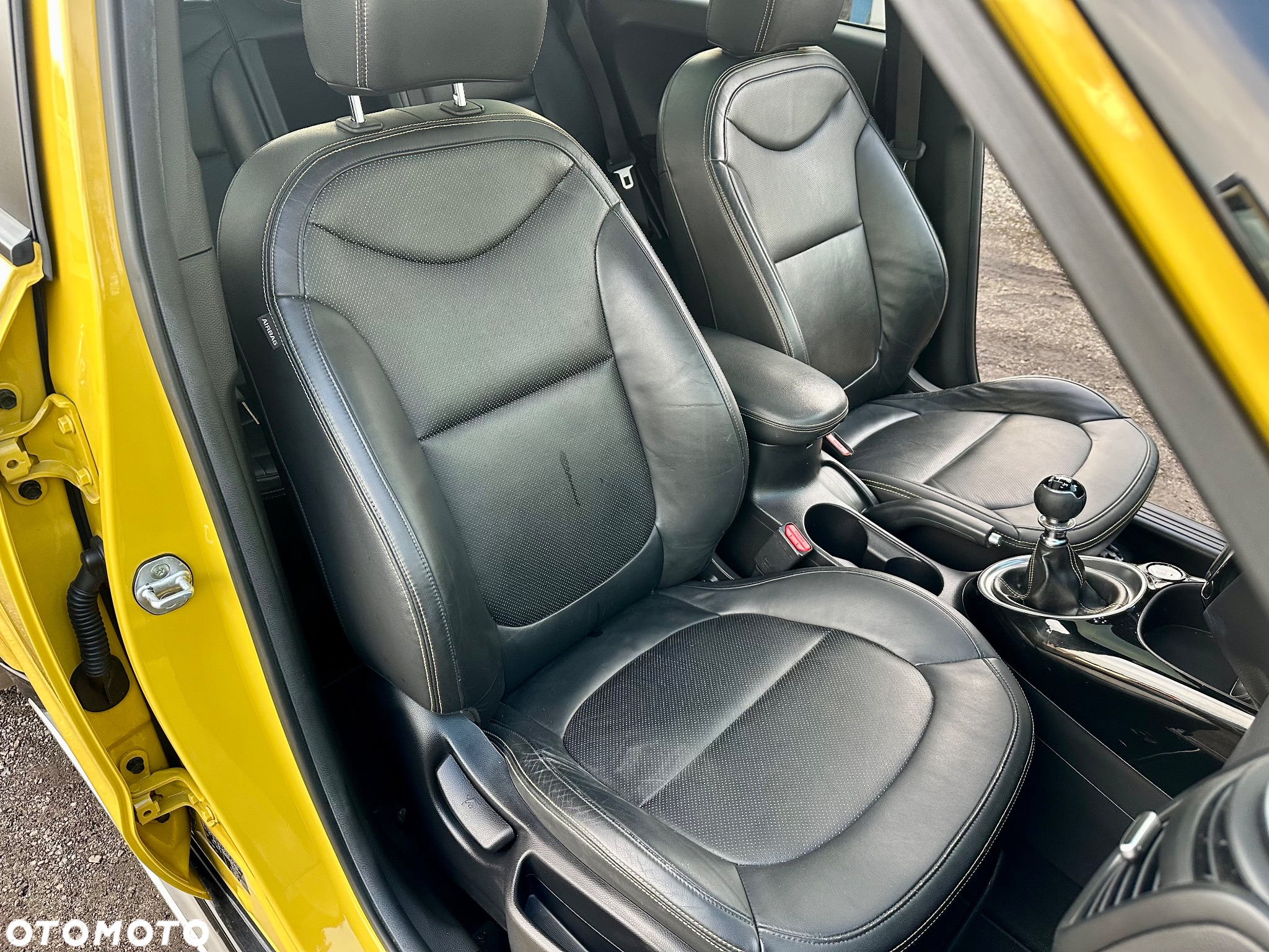 Kia Soul 1.6 CRDI Black Collection - 26