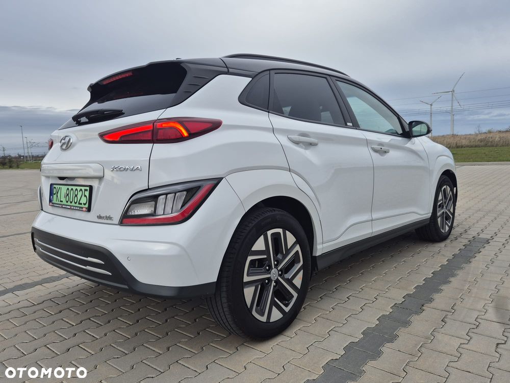 Hyundai Kona - 23