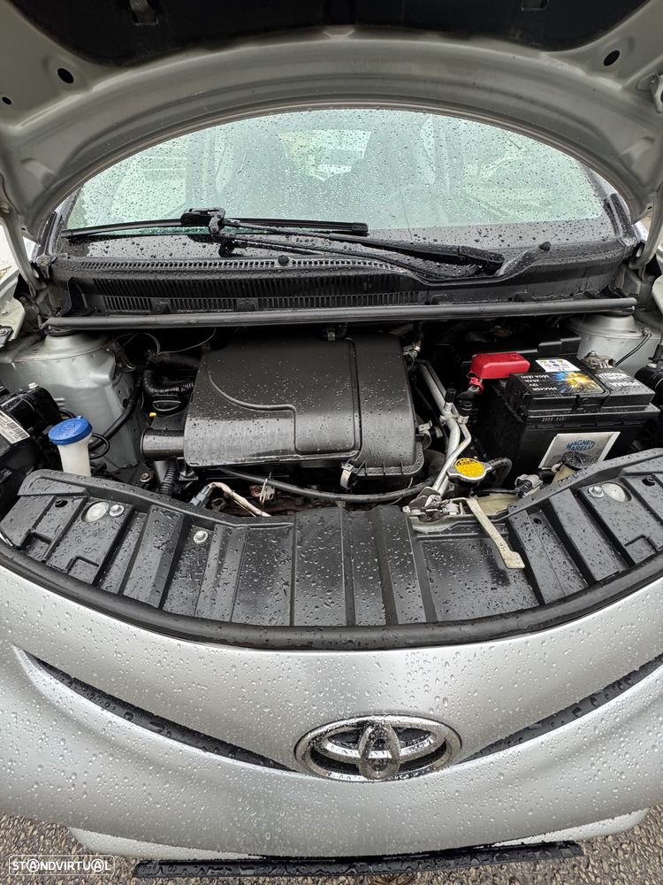 Toyota Aygo 1.0 + AC+VSC - 13