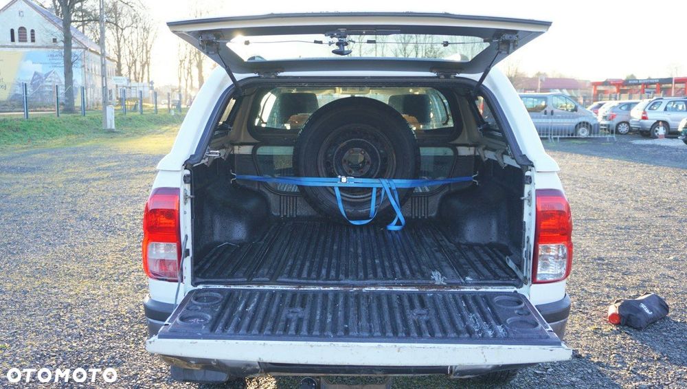Toyota Hilux - 7