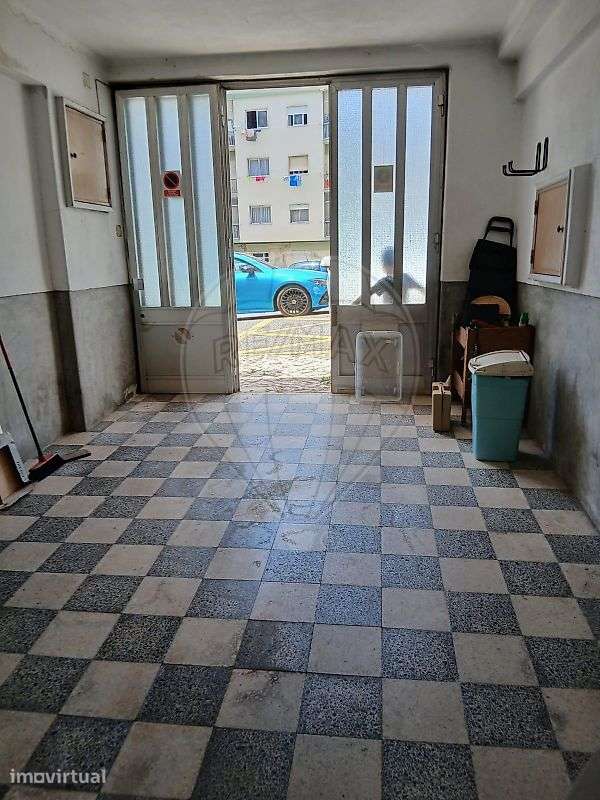 Garagem  para venda - Grande imagem: 3/13