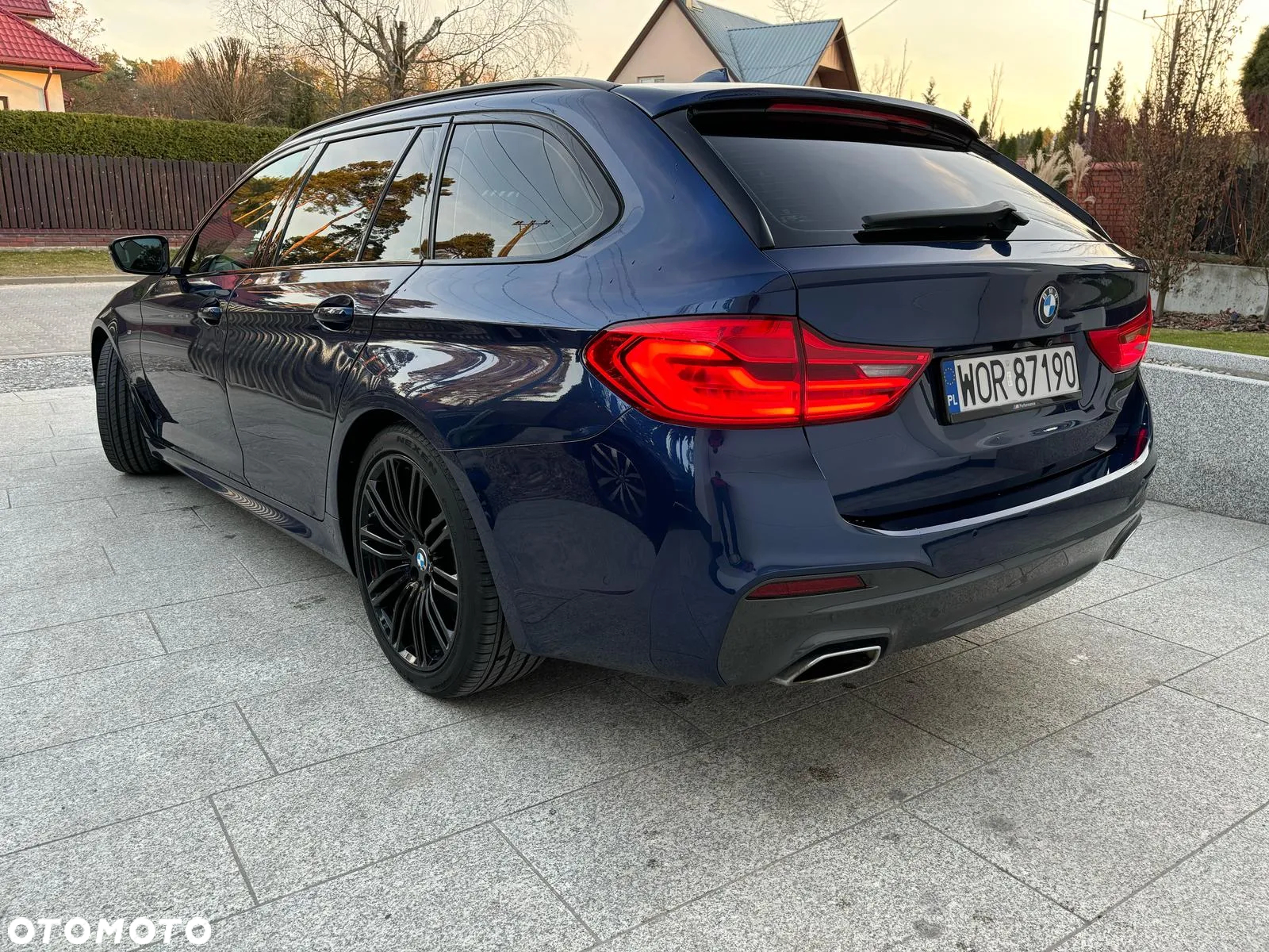 BMW Seria 5 525d Touring Sport Line - 4