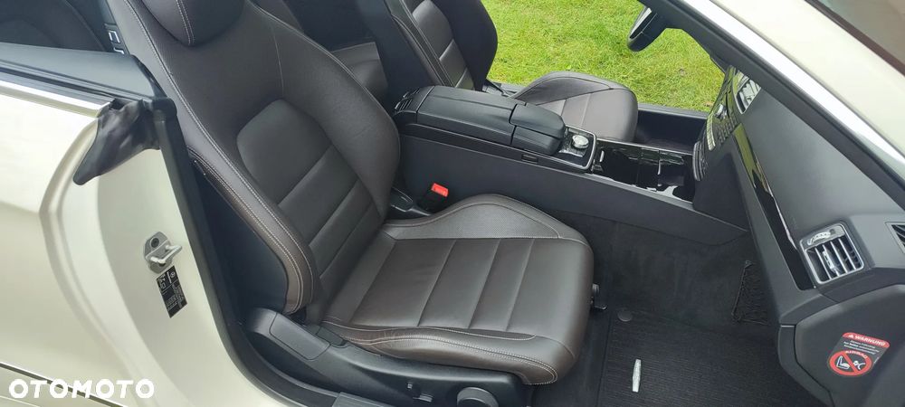 Mercedes-Benz Klasa E - 21