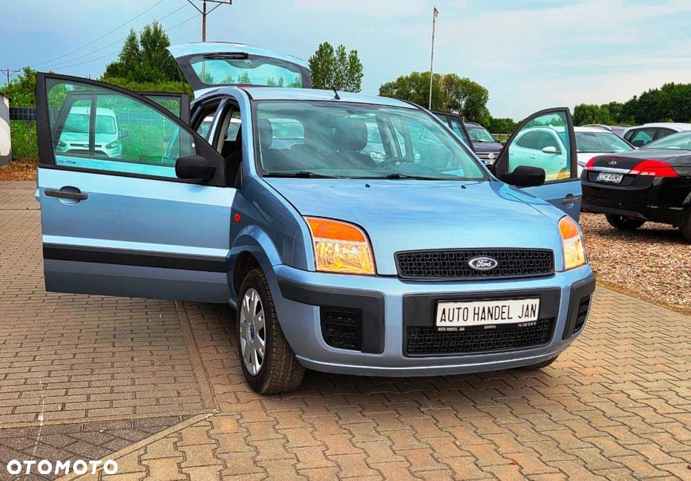 Ford Fusion - 20