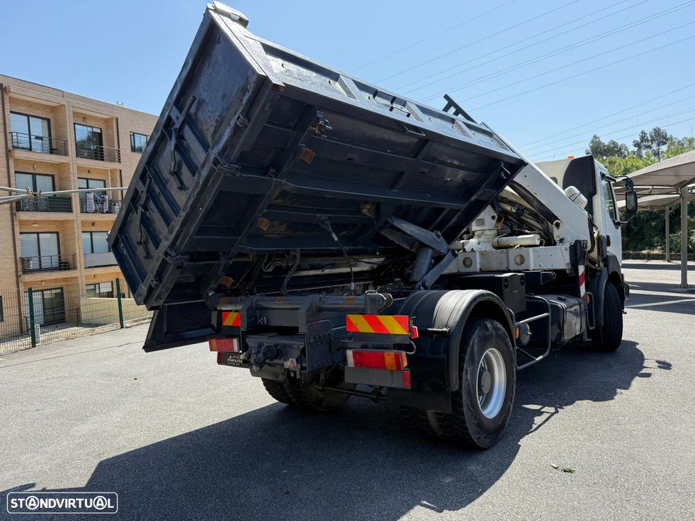 Renault Kerax 320 dci 4*2 - 19
