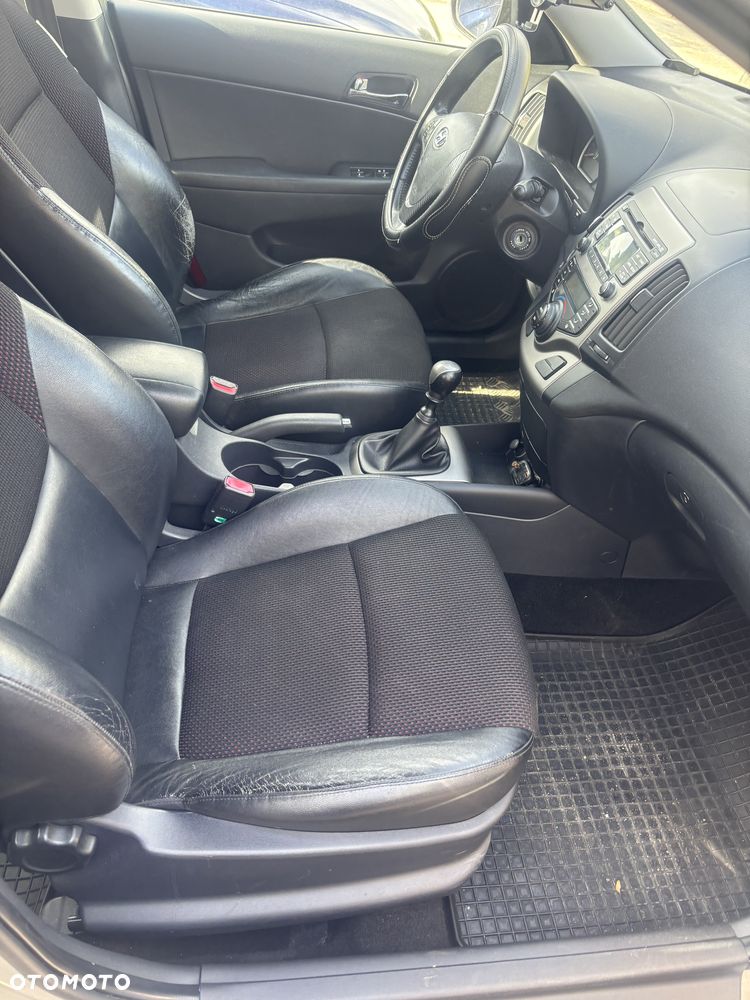 Hyundai i30 - 11