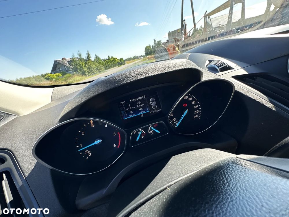 Ford Kuga 2.0 TDCi 2x4 SYNC - 20