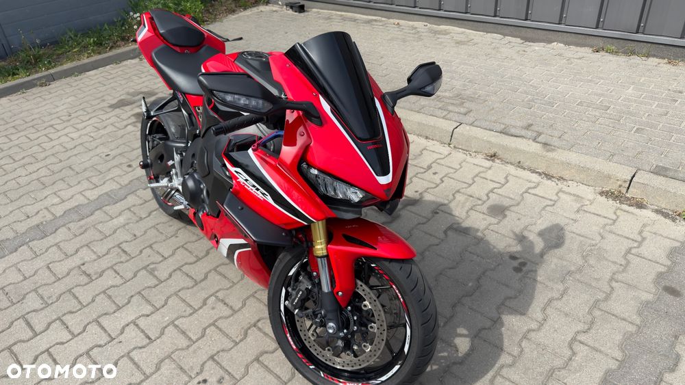 Honda CBR - 7
