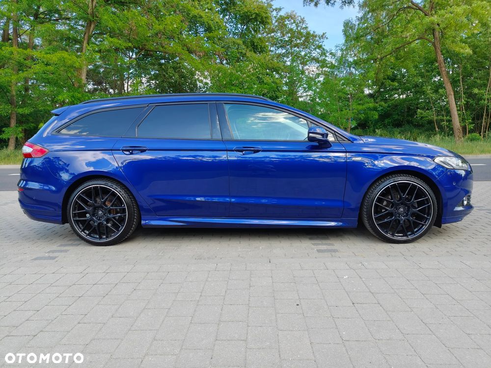 Ford Mondeo 2.0 EcoBoost Titanium X - 2