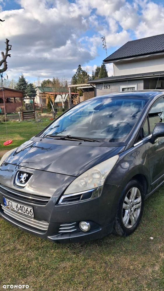 Peugeot 5008 1.6 THP Active 7os - 1