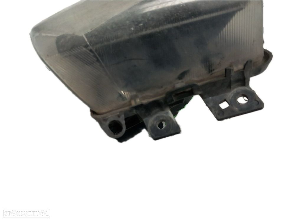 Farol Nevoeiro Bmw 5 Touring (F11) - 5