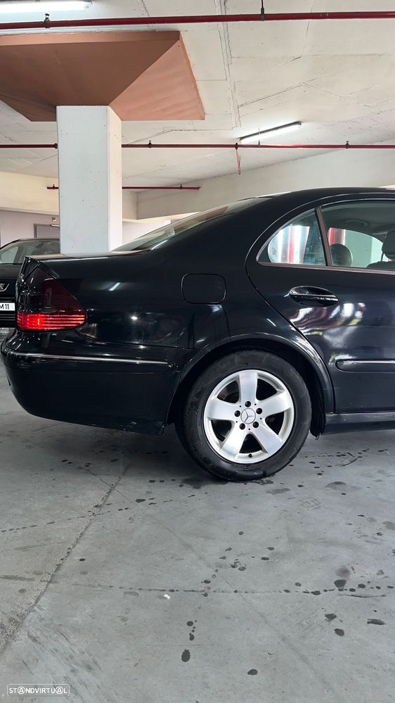 Mercedes-Benz E 220 CDI Elegance - 10