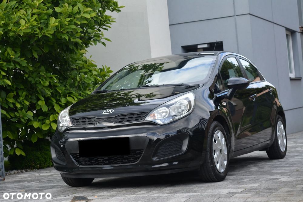 Kia Rio 1.2 Dream Team Edition - 26