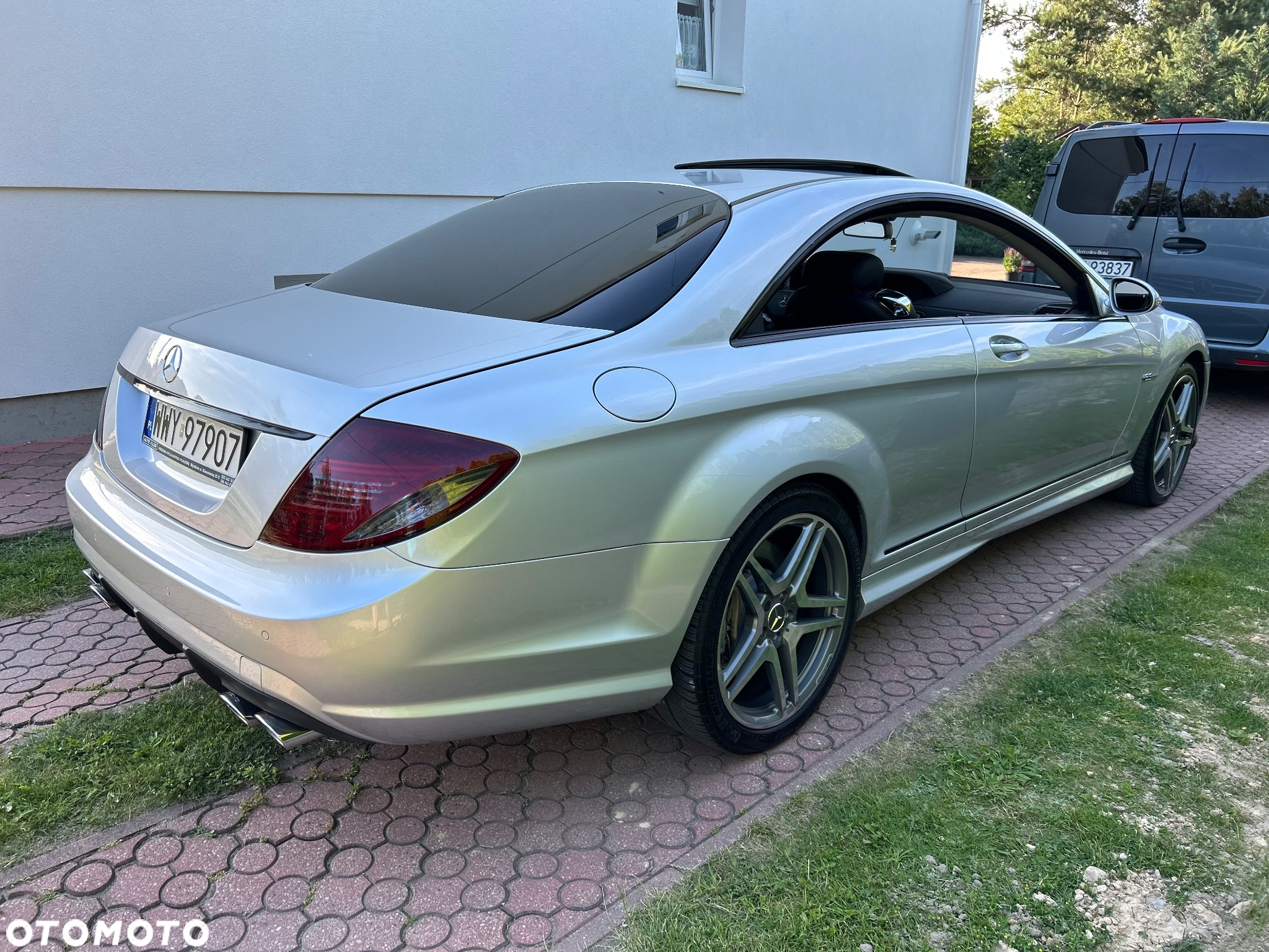 Mercedes-Benz CL 63 AMG 7G-TRONIC - 3