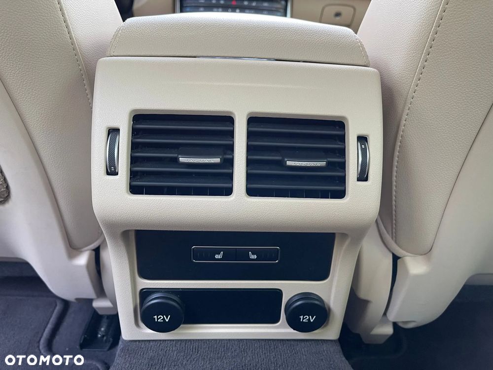 Jaguar XF 3.0 V6 S - 16