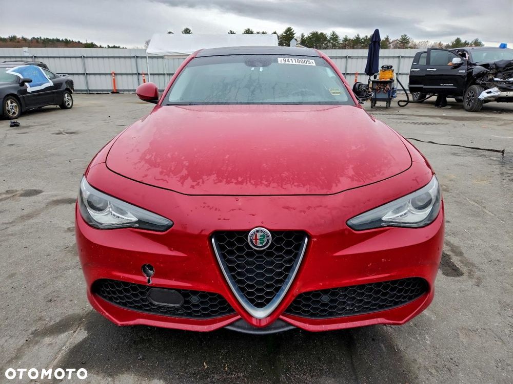 Alfa Romeo Giulia - 3