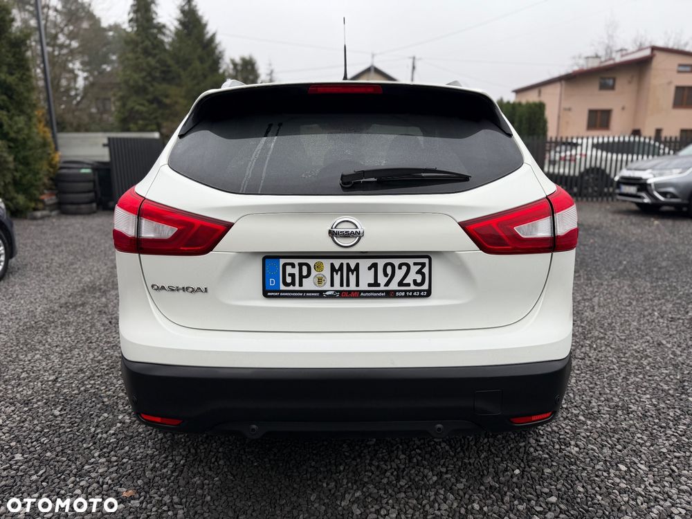 Nissan Qashqai 1.6 DIG-T 360 - 5
