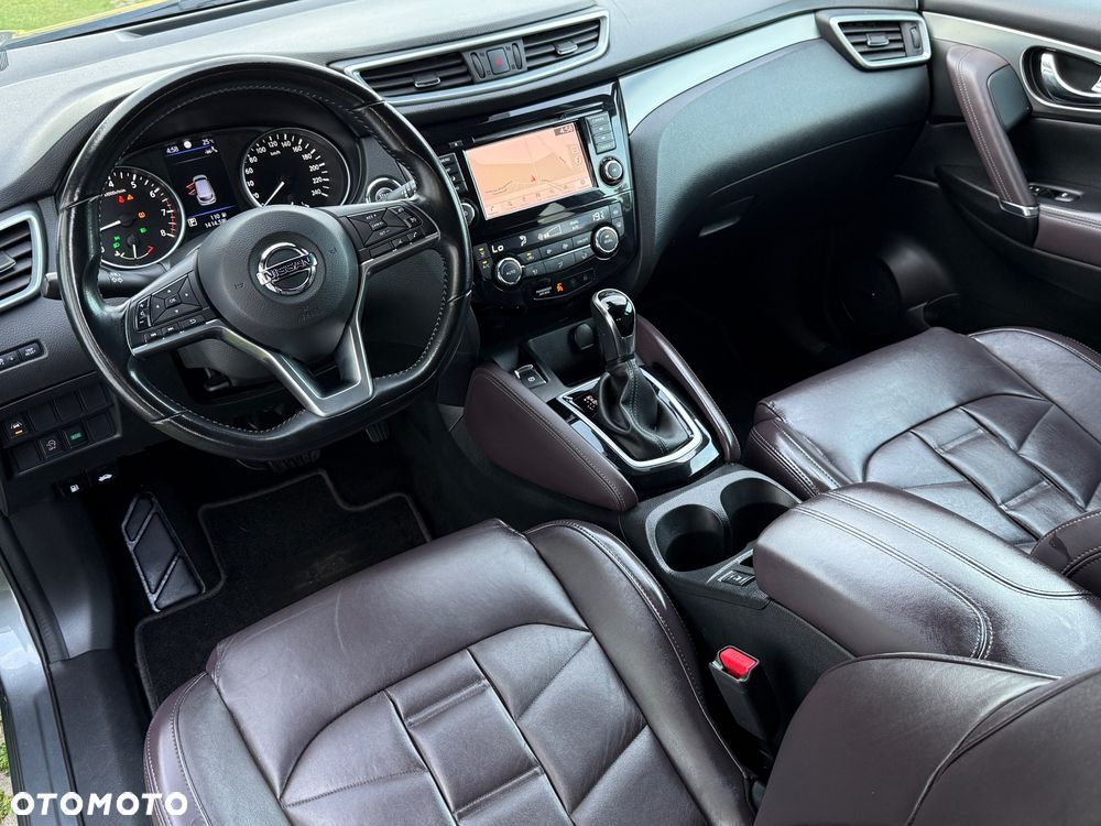 Nissan Qashqai 1.3 DIG-T DCT ACENTA - 28