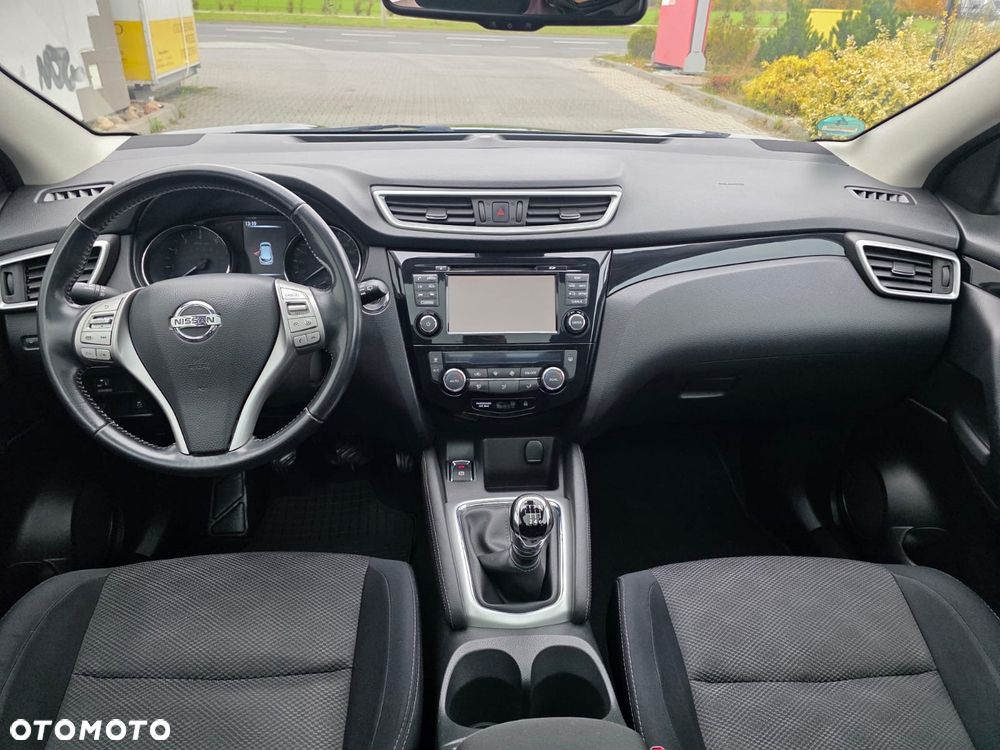 Nissan Qashqai 1.2 DIG-T N-Connecta - 17