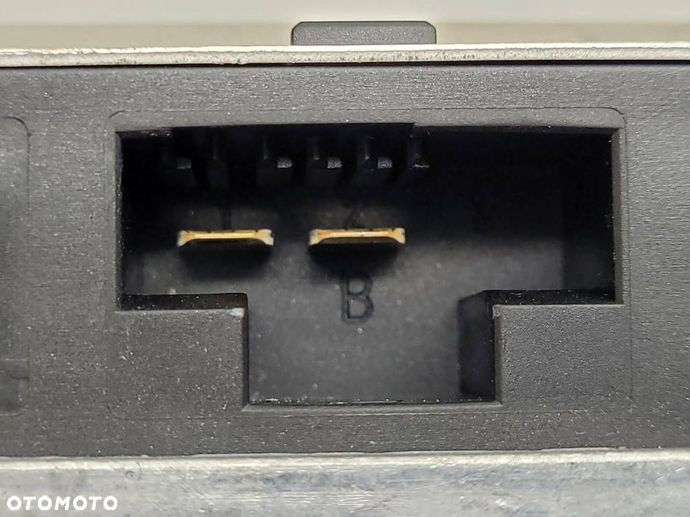 MODUŁ STEROWNIK SKRĘTNEJ OSI BMW F01 F02 6796393 - 9