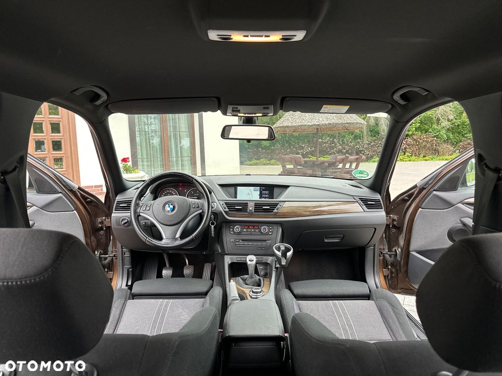 BMW X1 sDrive20d - 36