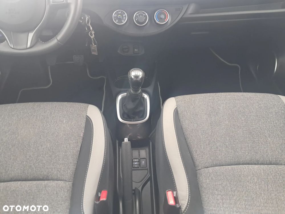 Toyota Yaris - 29