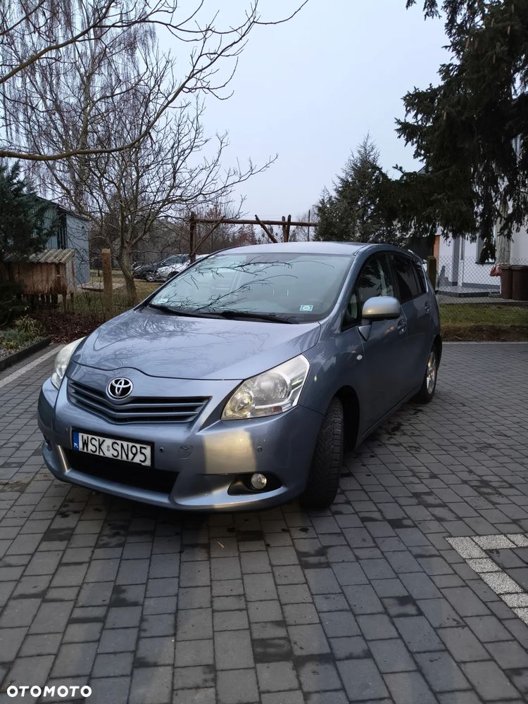 Toyota Verso 1.8 Prestige EU5 MS - 1