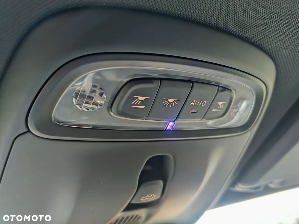 Volvo V40 D3 Drive-E Inscription - 19
