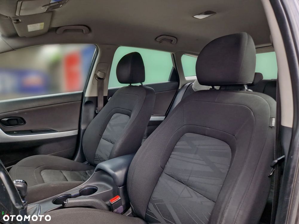 Kia Ceed 1.6 CRDi M - 10