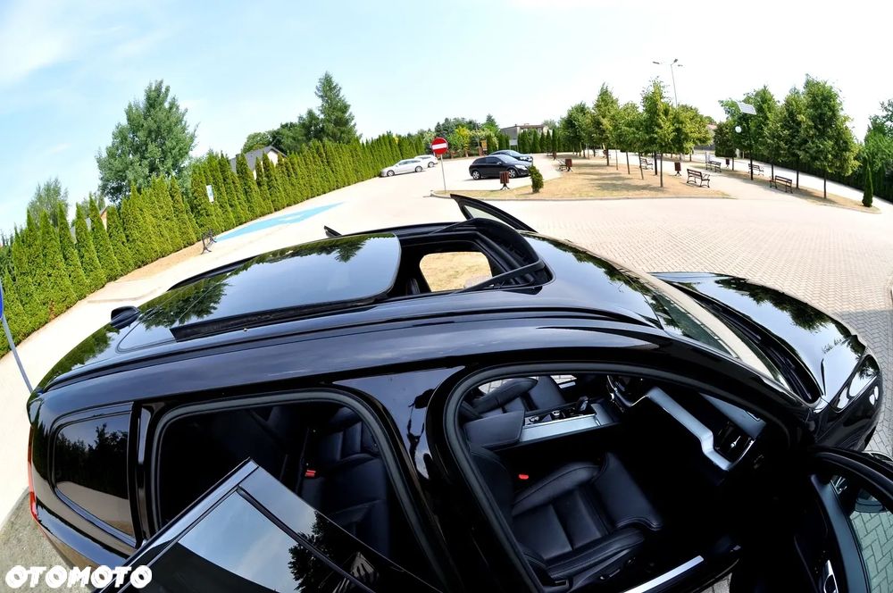 Volvo XC 60 B5 D AWD Ultimate Dark - 3