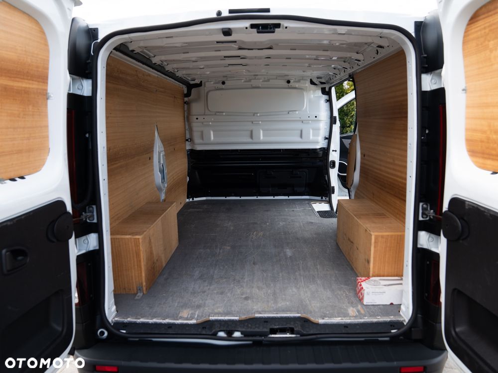 Renault TRAFIC L2H1 - 24