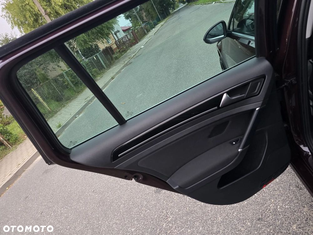 Volkswagen Golf Variant 2.0 TDI SCR Highline - 33