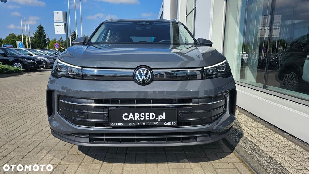 Volkswagen Tiguan - 12