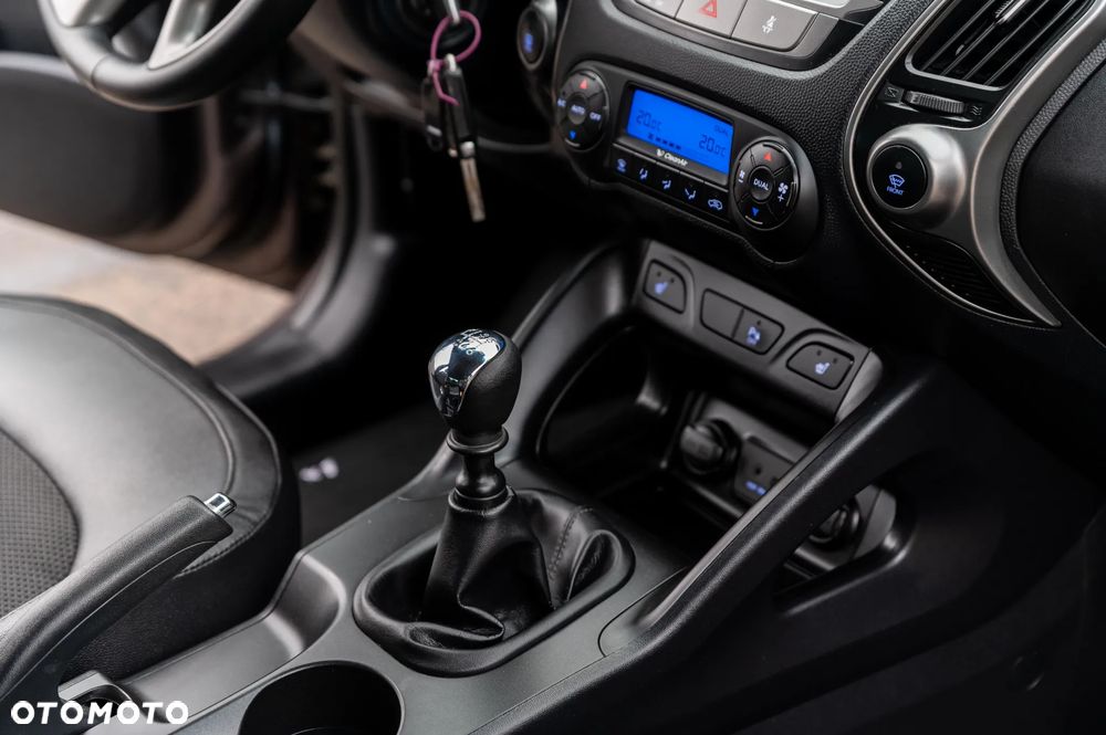 Hyundai ix35 2.0 CRDi Premium 2WD - 26