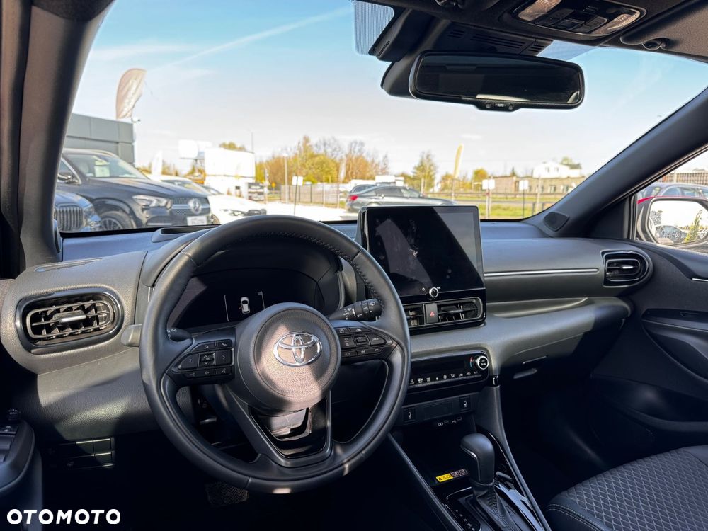 Toyota Yaris Hybrid 1.5 Executive - 11