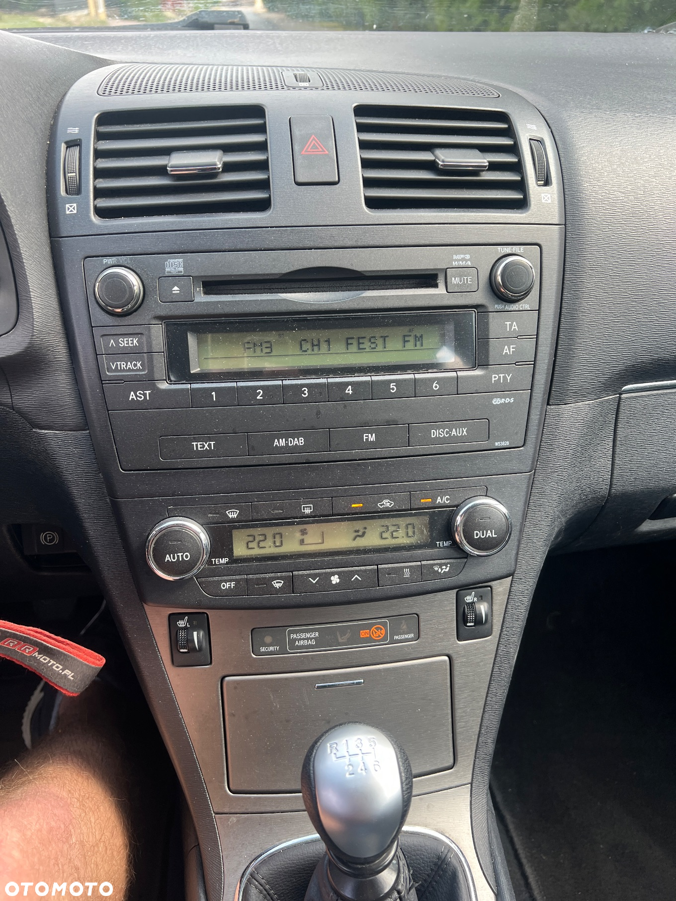 Toyota Avensis 2.0 D-4D - 11