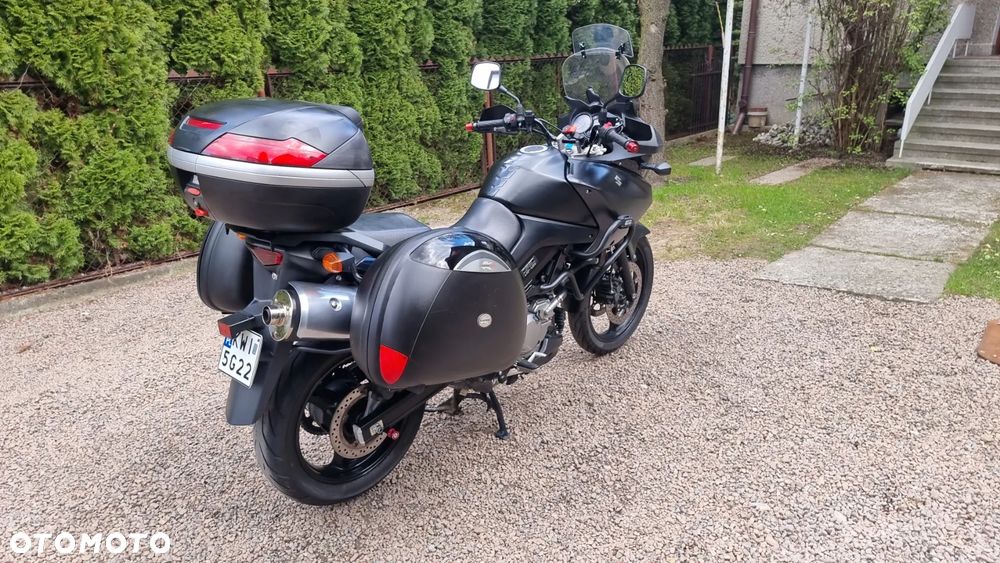 Suzuki V-STROM - 8