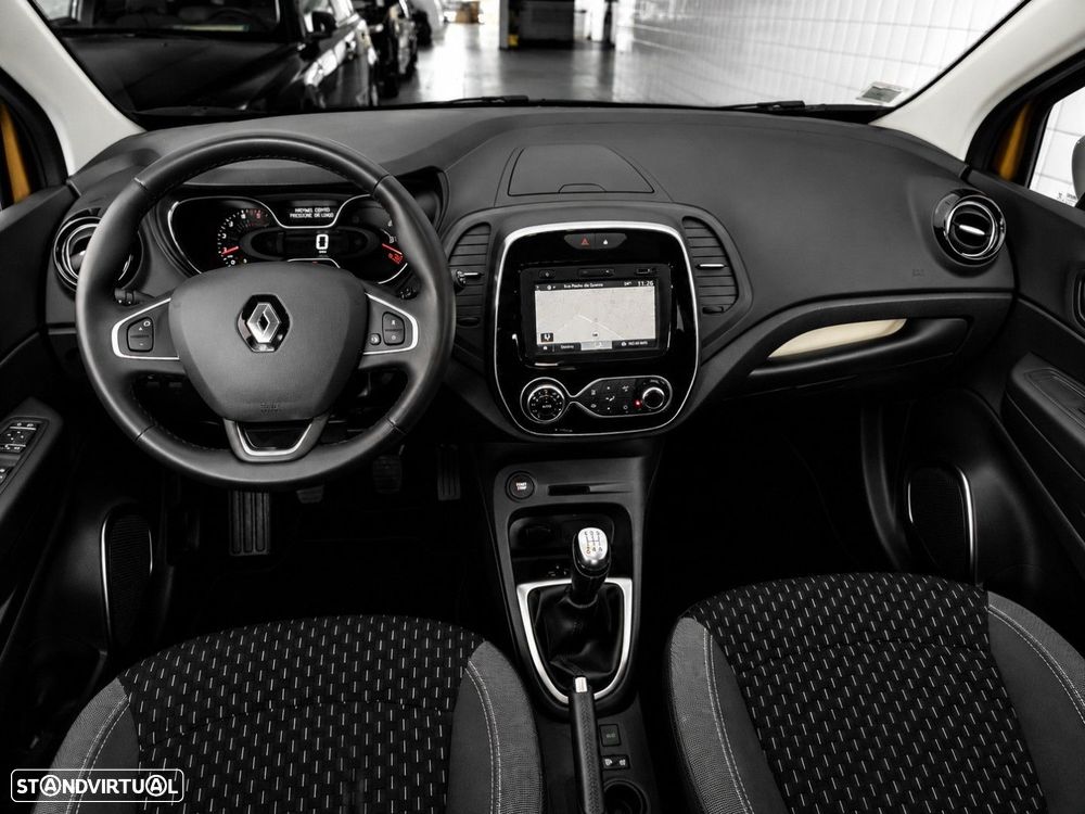 Renault Captur 1.5 dCi Exclusive - 13