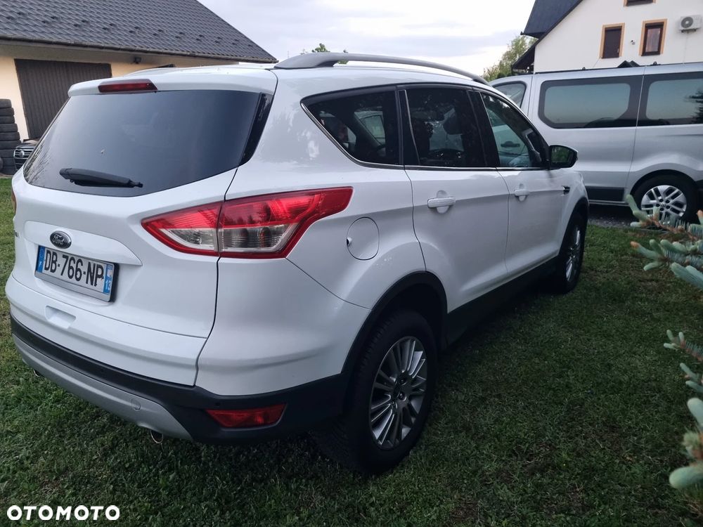 Ford Kuga 2.0 TDCi Titanium FWD - 6