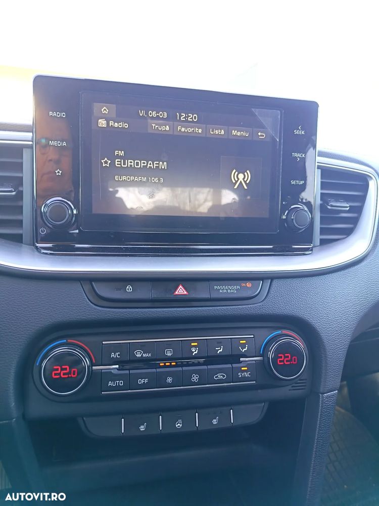 Kia XCeed 1.5 T-GDI 7DCT City - 9