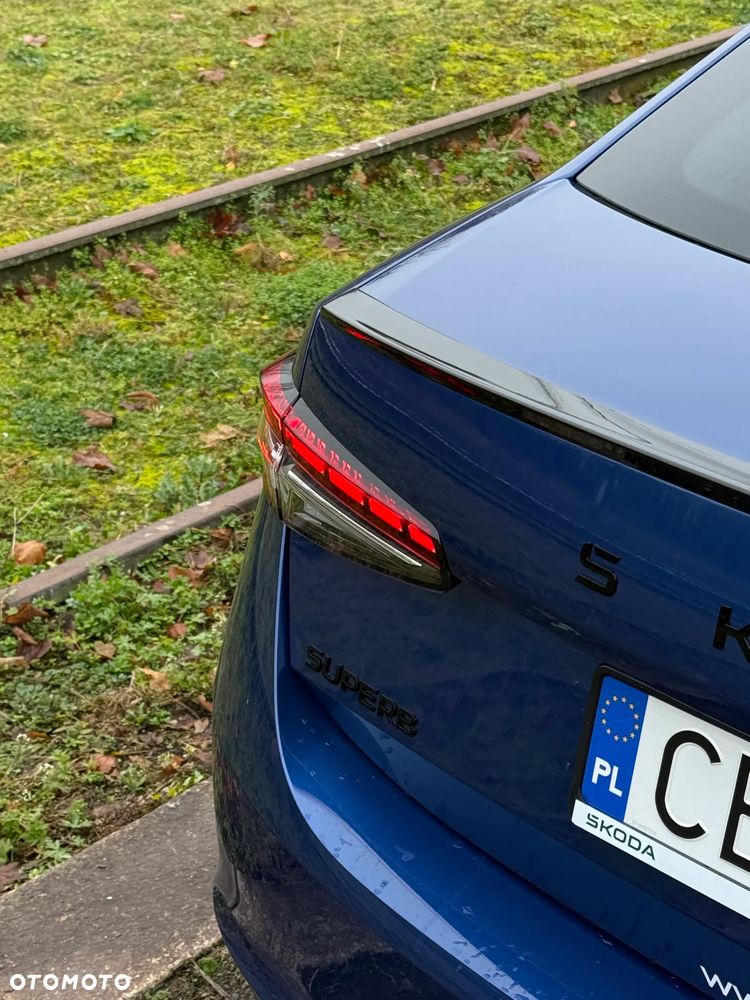 Skoda Superb 2.0 TSI Sportline DSG - 12