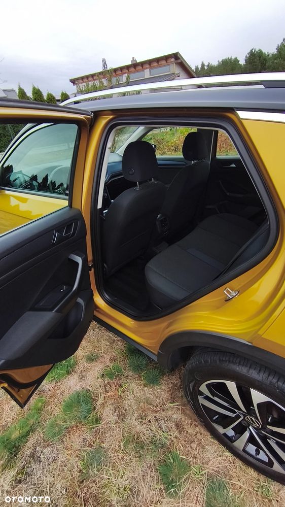 Volkswagen T-Roc - 23