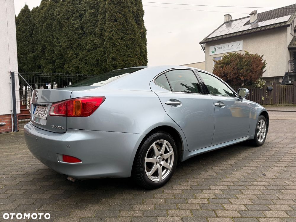 Lexus IS 220d Luxury Line - 6