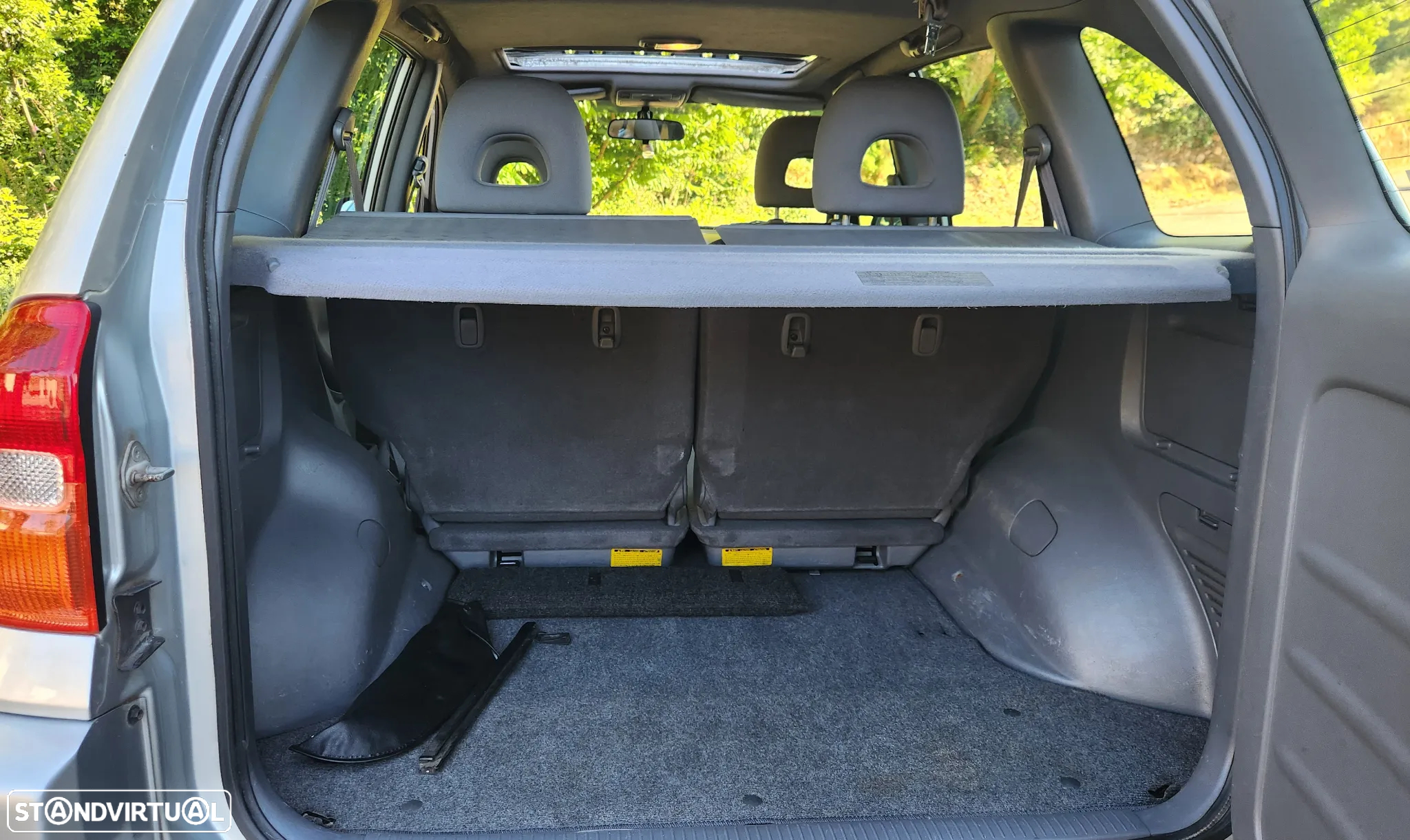Toyota RAV4 2.0 Pack 2 - 16