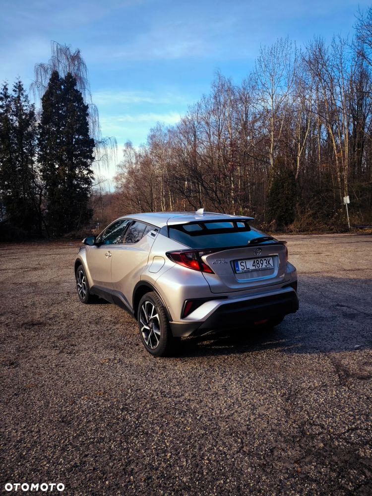 Toyota C-HR 1.2 Turbo Team Deutschland - 6